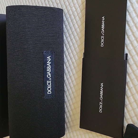 Dolce& Gabanna Sunglasses - Picture 14 of 15